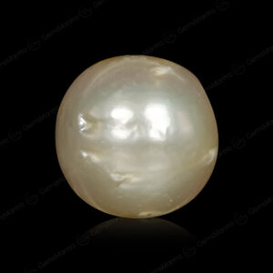 South Sea Pearl - 4.35 Carats