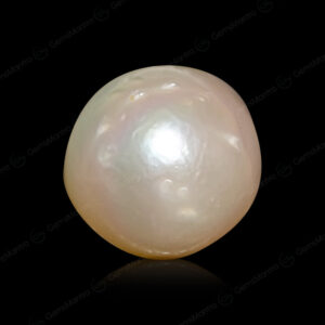 South Sea Pearl - 4.24 Carats