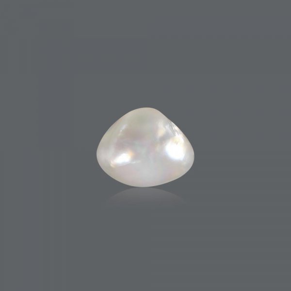 Basra Pearl - 8.9 Carat