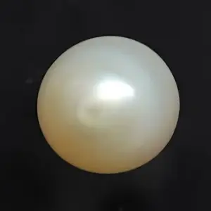 Keshi Pearl  - 3.29 Carats