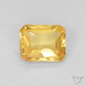39. 0.44ct Yellow Sapphire Emerald Cut VVS